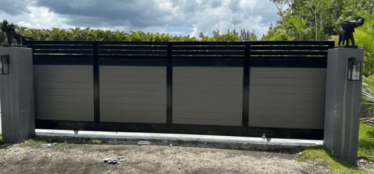 vinyl fence installation Florida